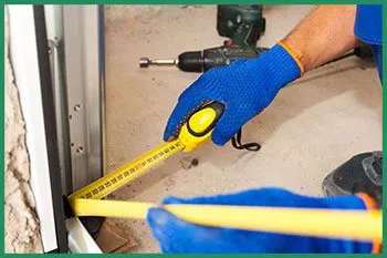 Quality Garage Door Service Vista, CA 442-259-0001 - door-rep-gr-22m